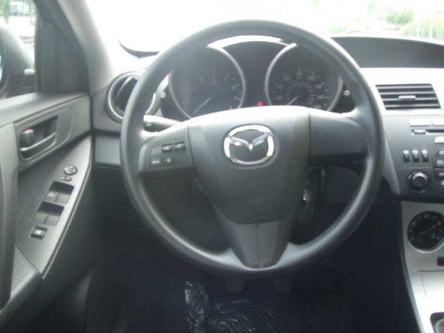 Mazda 3 2010 photo 16