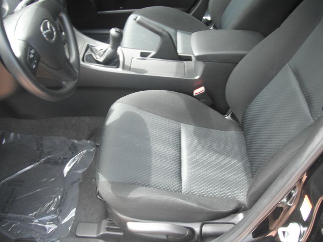 Mazda 3 2010 photo 3