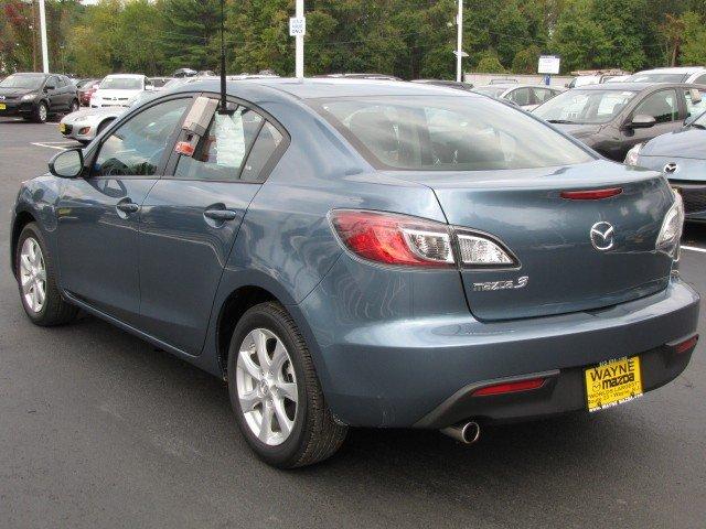 Mazda 3 2010 photo 2