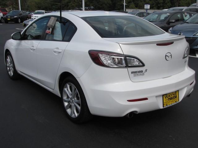 Mazda 3 2010 photo 2