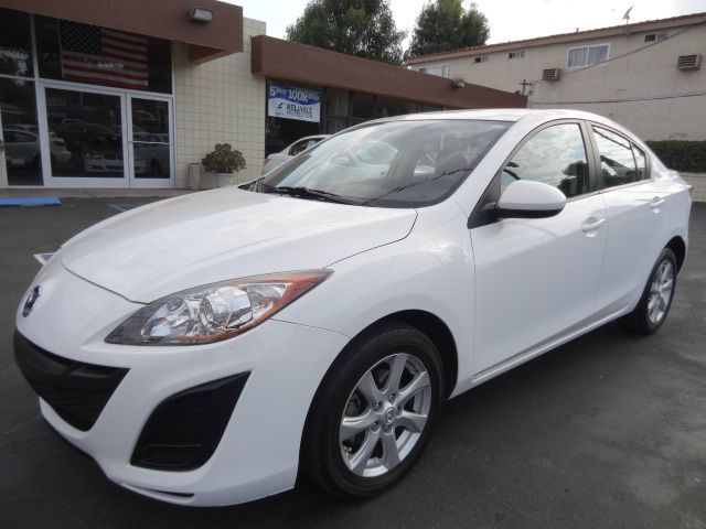 Mazda 3 2010 photo 1