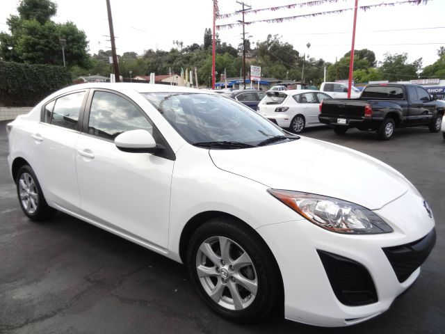 Mazda 3 2010 photo 2