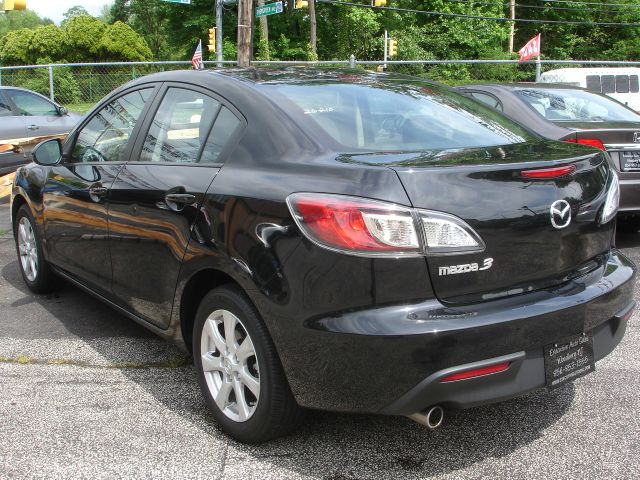 Mazda 3 2010 photo 2
