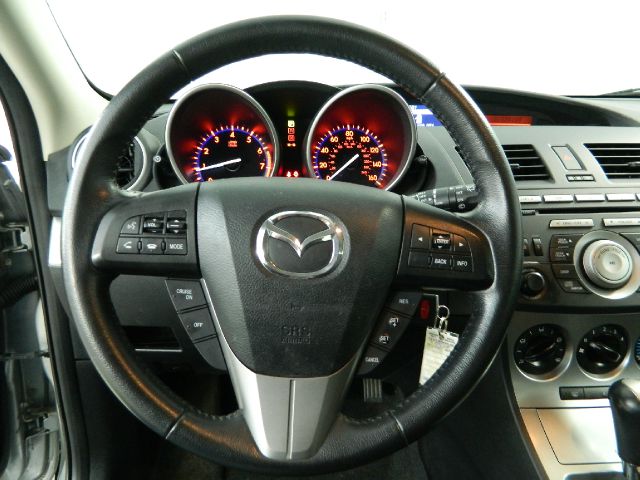 Mazda 3 2010 photo 8