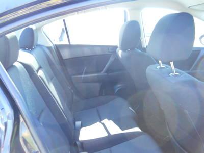 Mazda 3 2010 photo 3