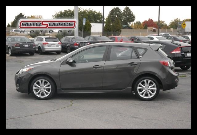 Mazda 3 2010 photo 3