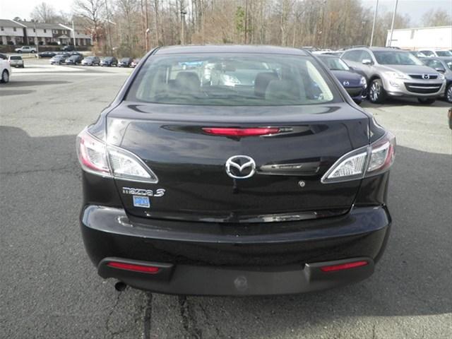 Mazda 3 2011 photo 3