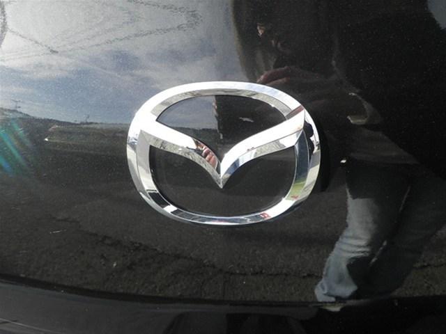 Mazda 3 2011 photo 5