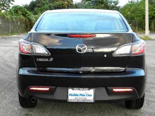 Mazda 3 2011 photo 3