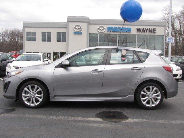 Mazda 3 2011 photo 1