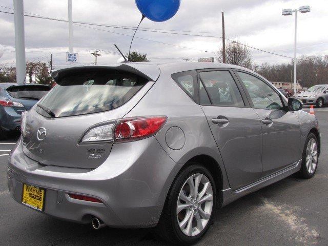 Mazda 3 2011 photo 4