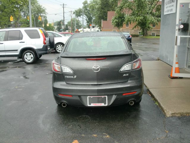 Mazda 3 2011 photo 1