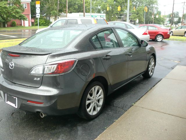Mazda 3 2011 photo 3