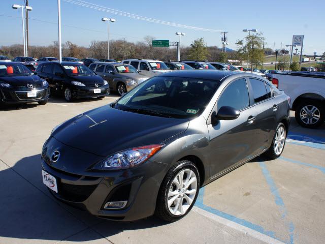 Mazda 3 2011 photo 1