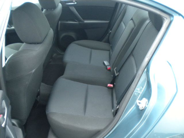 Mazda 3 2011 photo 12