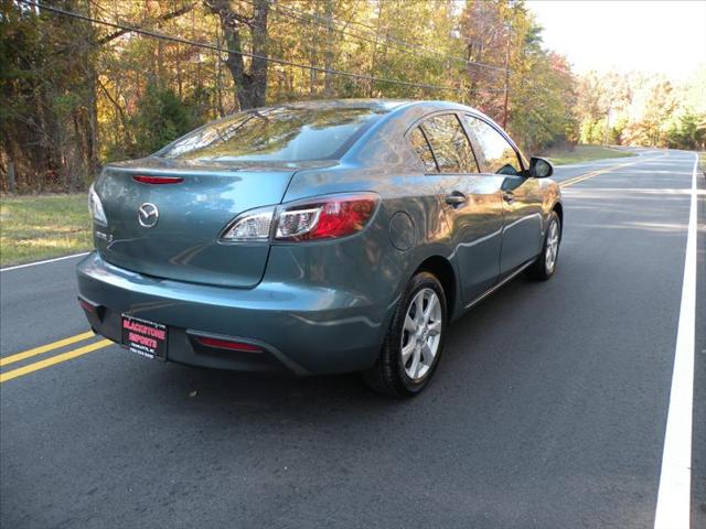 Mazda 3 2011 photo 4