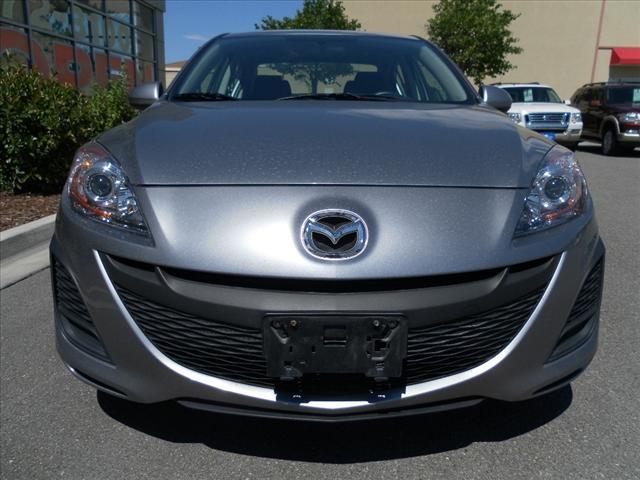 Mazda 3 2011 photo 4