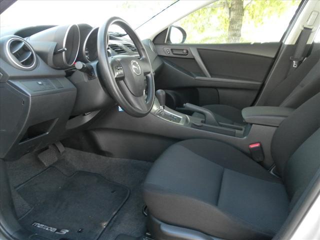 Mazda 3 2011 photo 5