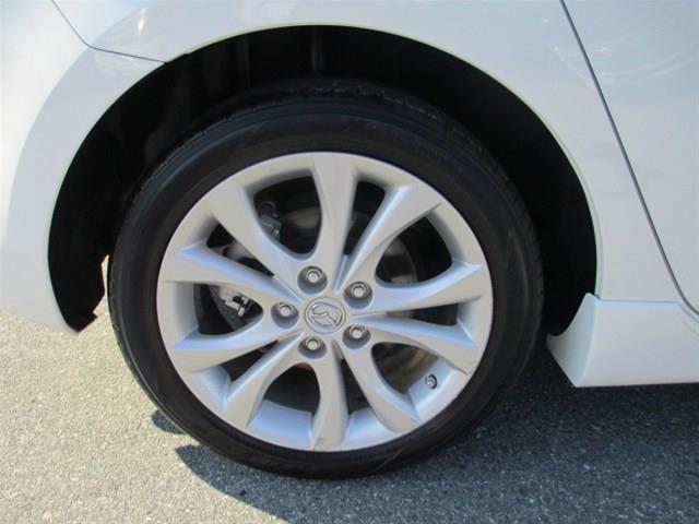 Mazda 3 2011 photo 2