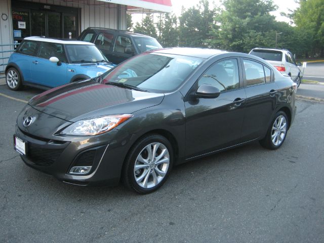 Mazda 3 2011 photo 2