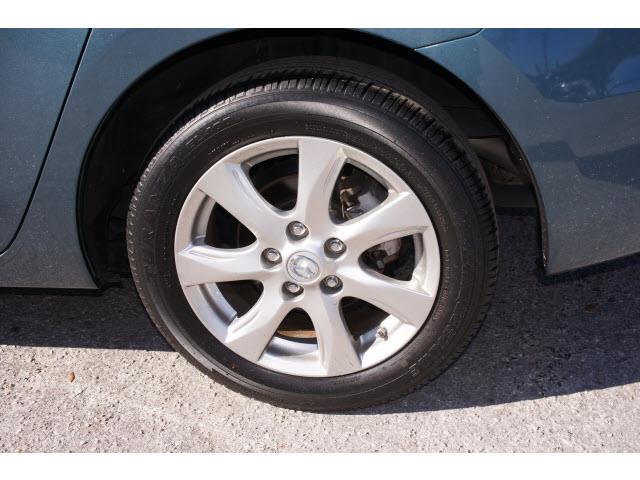 Mazda 3 2011 photo 1