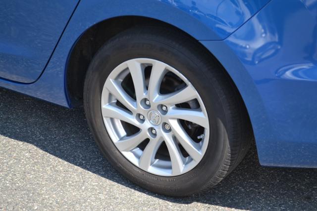 Mazda 3 2012 photo 4
