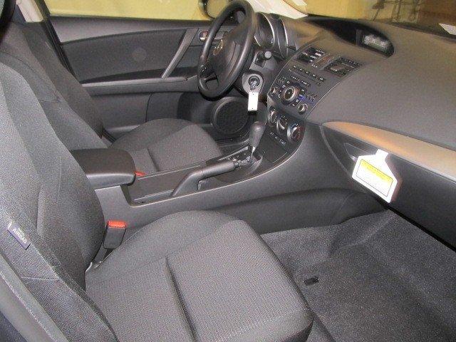 Mazda 3 2012 photo 3