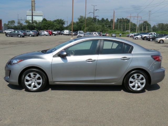 Mazda 3 2012 photo 1