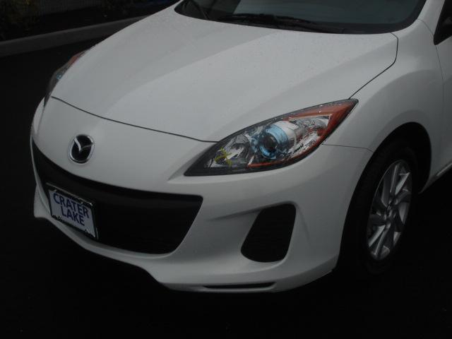 Mazda 3 2012 photo 2