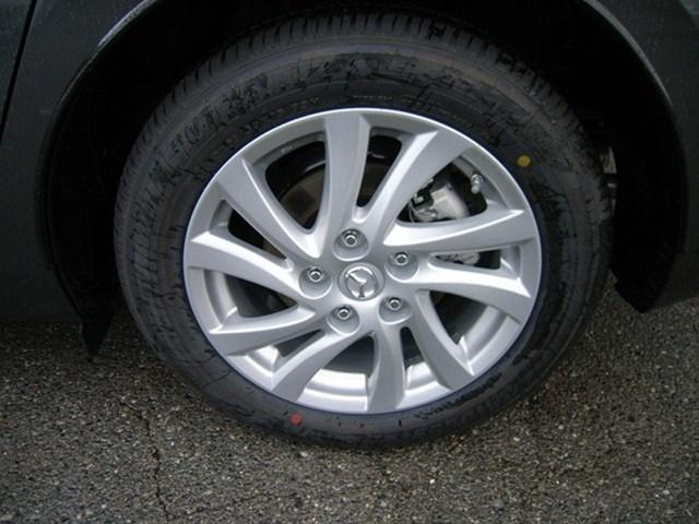 Mazda 3 2012 photo 2