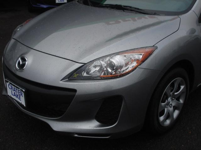 Mazda 3 2012 photo 4