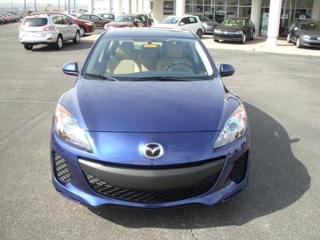 Mazda 3 2012 photo 1
