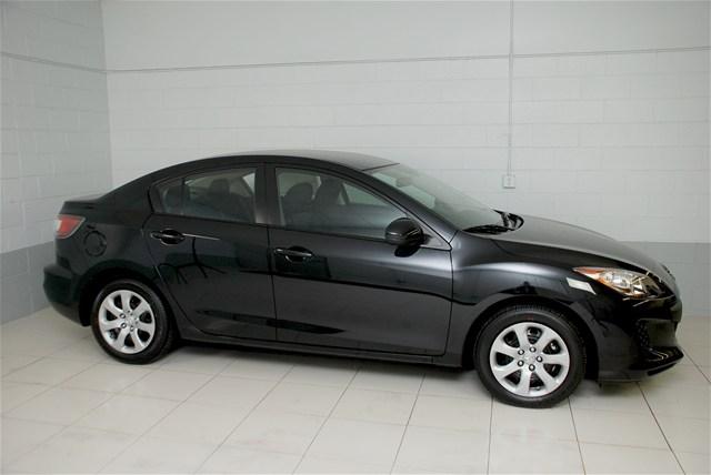 Mazda 3 2012 photo 1