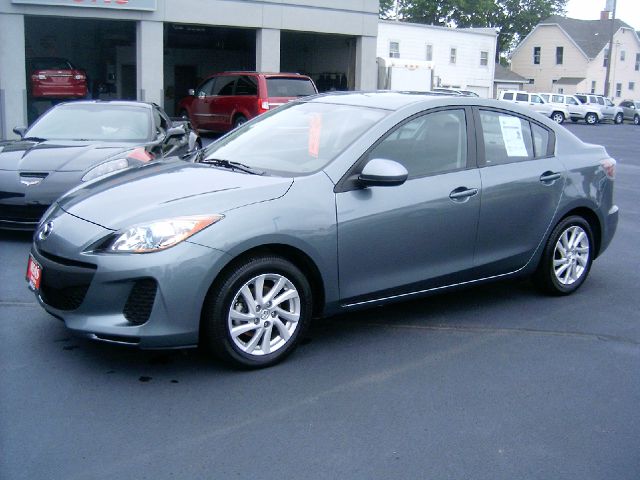 Mazda 3 2012 photo 3