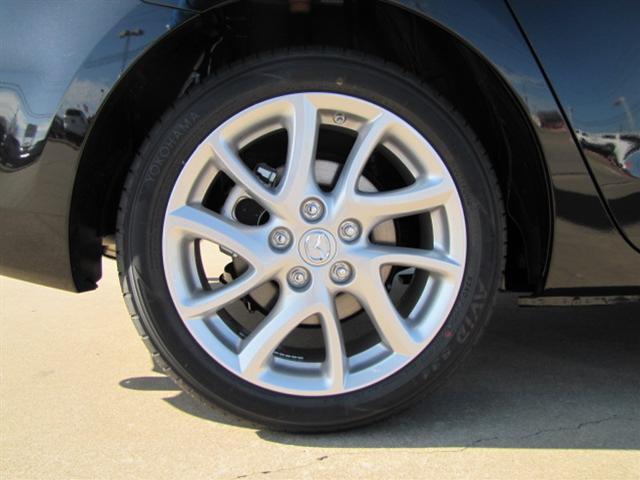 Mazda 3 2012 photo 2