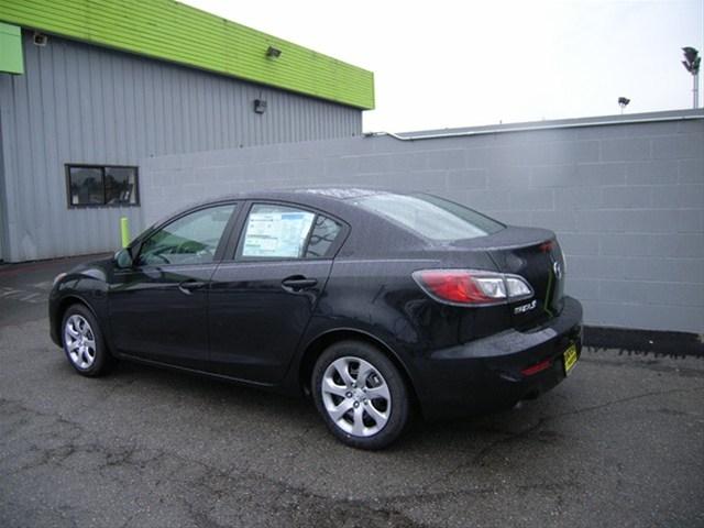 Mazda 3 2012 photo 1