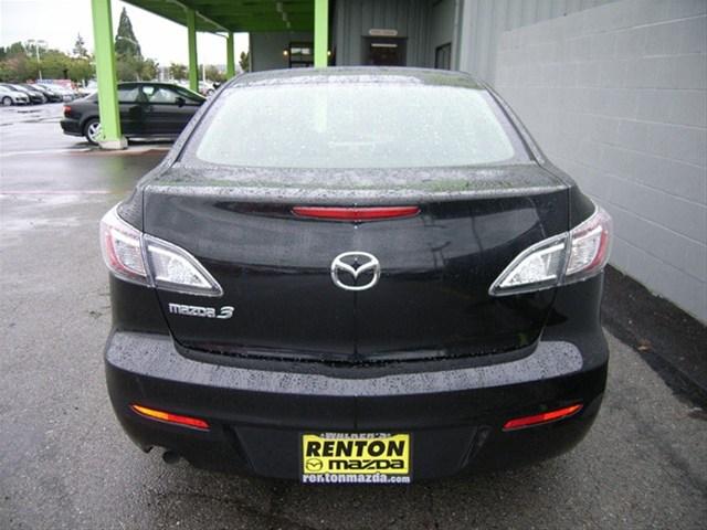 Mazda 3 2012 photo 2