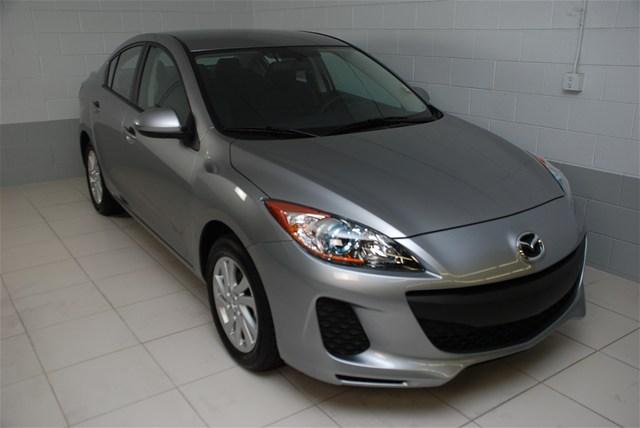 Mazda 3 Crew-short-slt-6.6l Diesel-cd/tape BOSE Hatchback