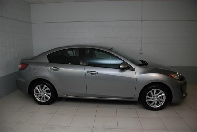 Mazda 3 2012 photo 1