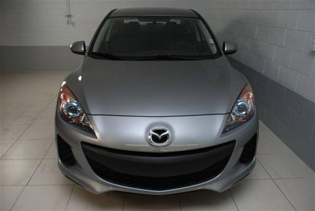 Mazda 3 2012 photo 2