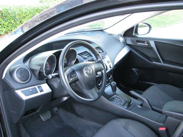 Mazda 3 2012 photo 26