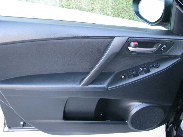 Mazda 3 2012 photo 28