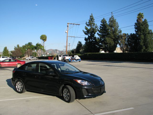Mazda 3 2012 photo 3