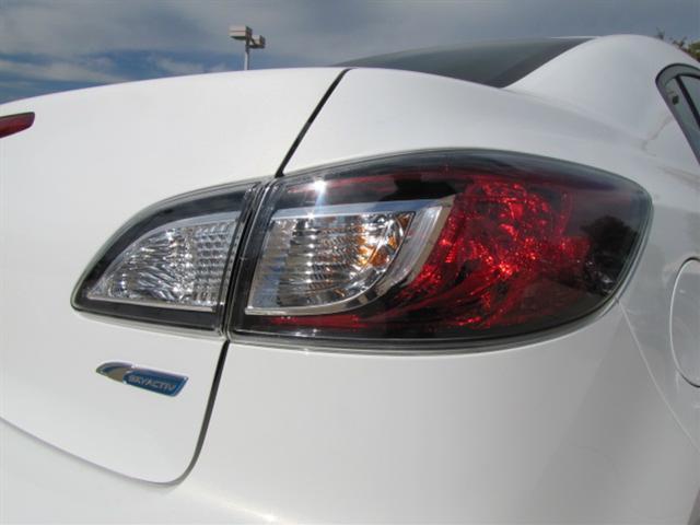 Mazda 3 2012 photo 1