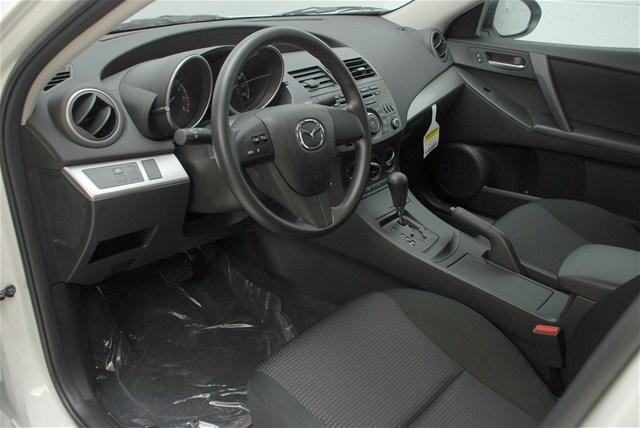 Mazda 3 2012 photo 4