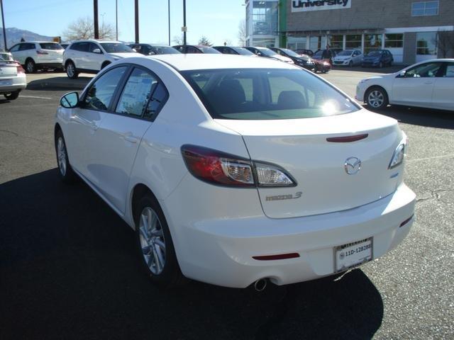 Mazda 3 2012 photo 2