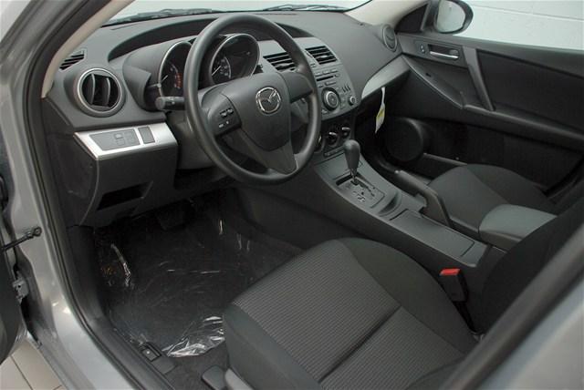 Mazda 3 2012 photo 4