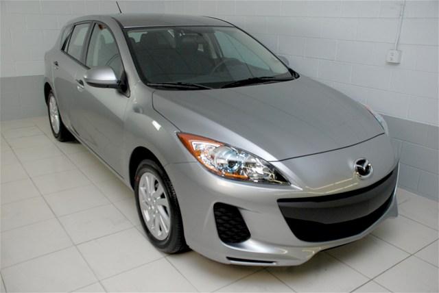 Mazda 3 Crew-short-slt-6.6l Diesel-cd/tape BOSE Hatchback