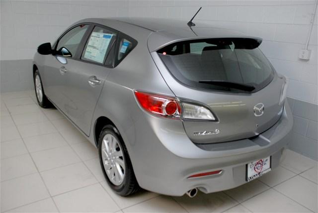 Mazda 3 2012 photo 4