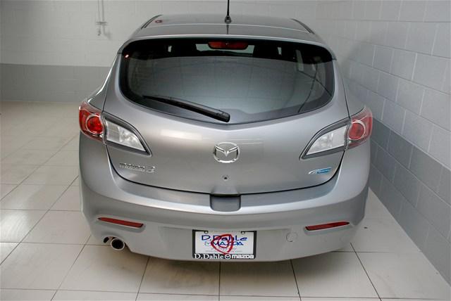 Mazda 3 2012 photo 5
